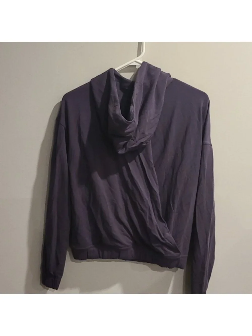 Lululemon Twisted & Tucked Pullover Dark Shadow (purple)